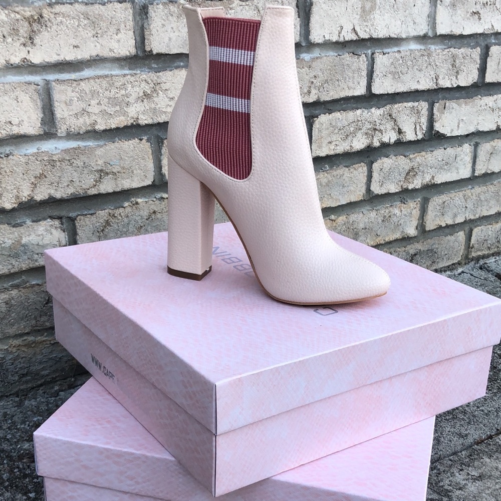 Nude high ankle block heel booties